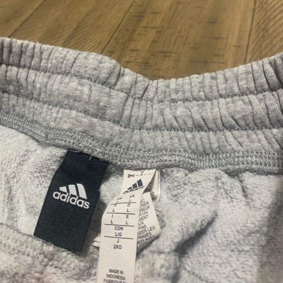 Adidas Sweatpants - Picture 3 of 4